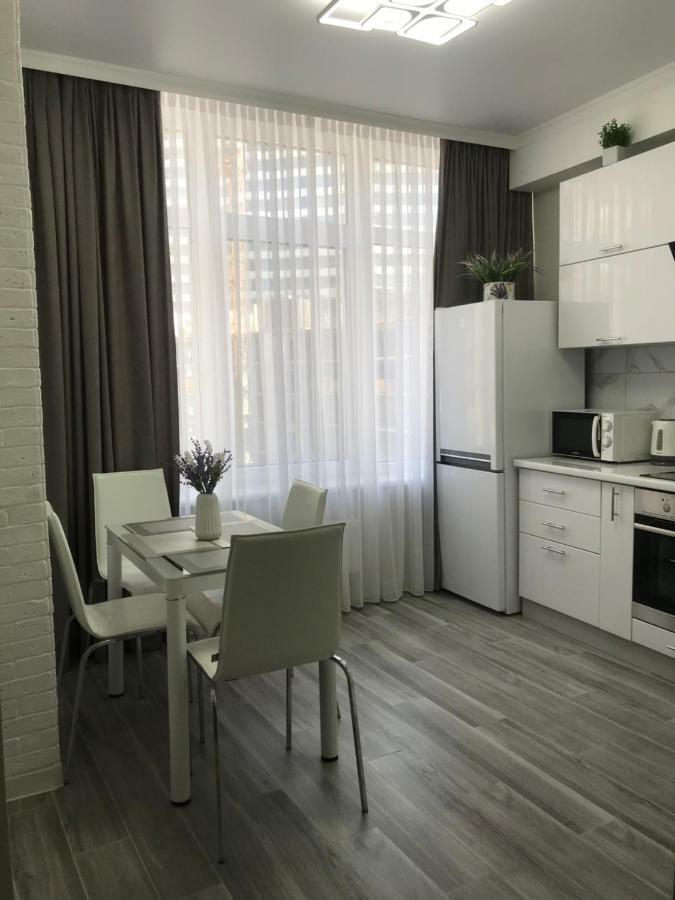 Apartment Kamanina Odessa Exterior photo